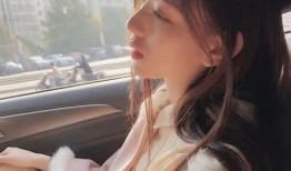 吃瓜女网红图片高清头像,揭秘吃瓜女网红高清头像背后的魅力
