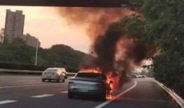 小鹏自燃爆料视频大全下载,视频大全深度解析”