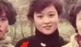 娱乐圈中年吃瓜少女是谁,中年吃瓜少女的神秘面纱