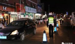 妻子爆料交警查车视频,视频内容引发网友热议